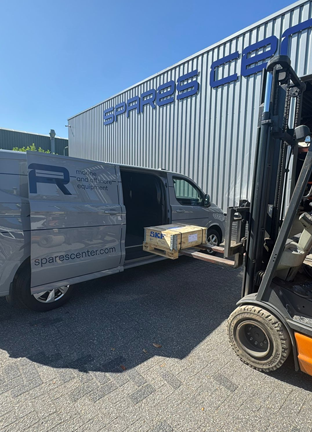 Logistics & Warehousing